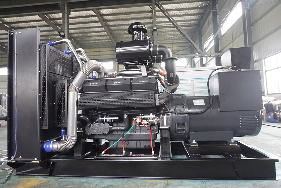 SC27G830D2上柴股份600KW柴油發電機組報價