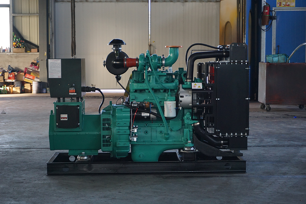 4BT3.9-G2東風(fēng)康明斯動力配套30KW柴油發(fā)電機(jī)組報(bào)價(jià)